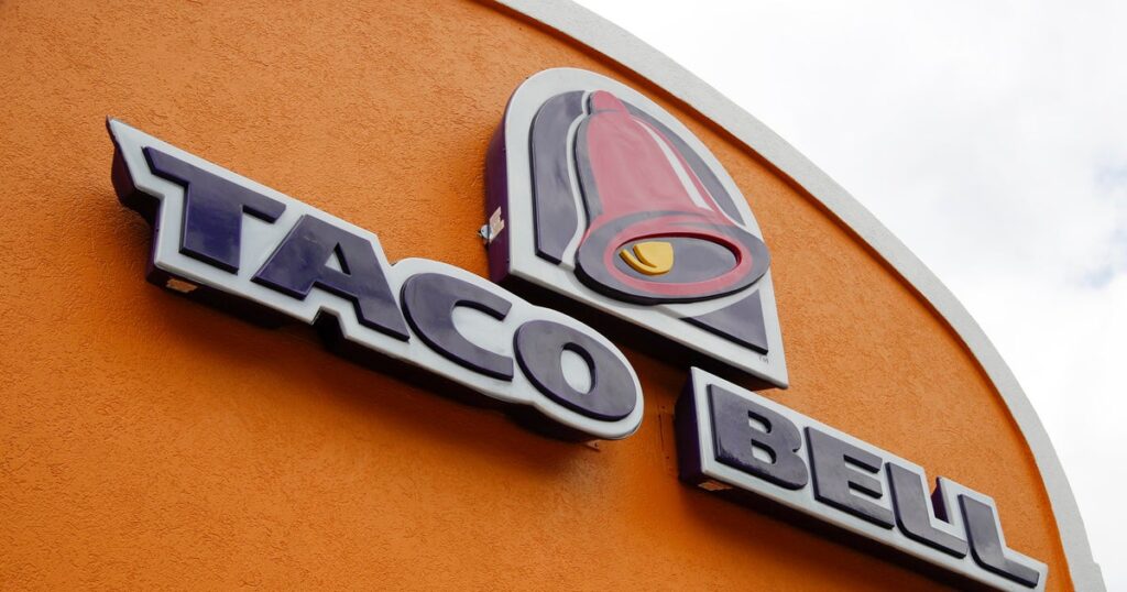 Cyclosporiasis outbreak possibly traced to lettuce from Mexico used by Taco Bell, source says Cyclosporiasis outbreak possibly traced to lettuce from Mexico used by Taco Bell, source says