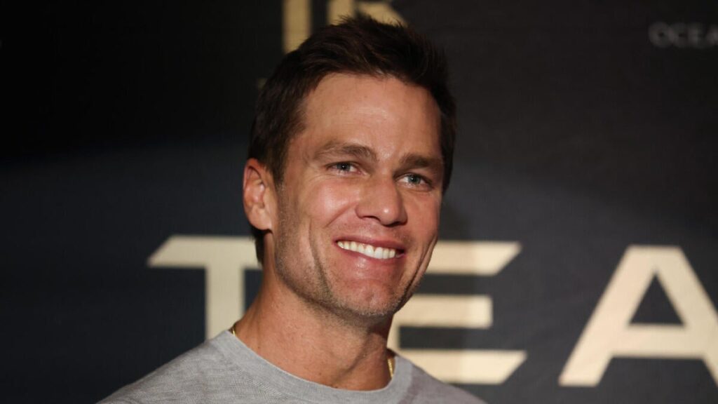 Tom Brady wants ‘at least one match’ in the WWE to showcase his athletic ability: ‘Make it happen’ Tom Brady wants 'at least one match' in the WWE to showcase his athletic ability: 'Make it happen'