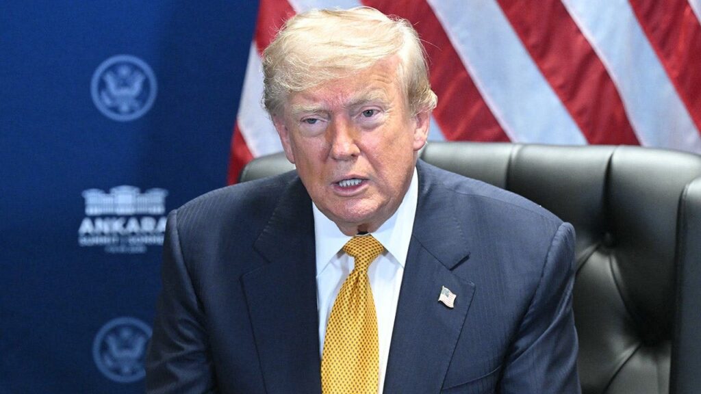 Trump warns US would ‘decimate and destroy’ Iran over assassination attempt Trump warns US would 'decimate and destroy' Iran over assassination attempt