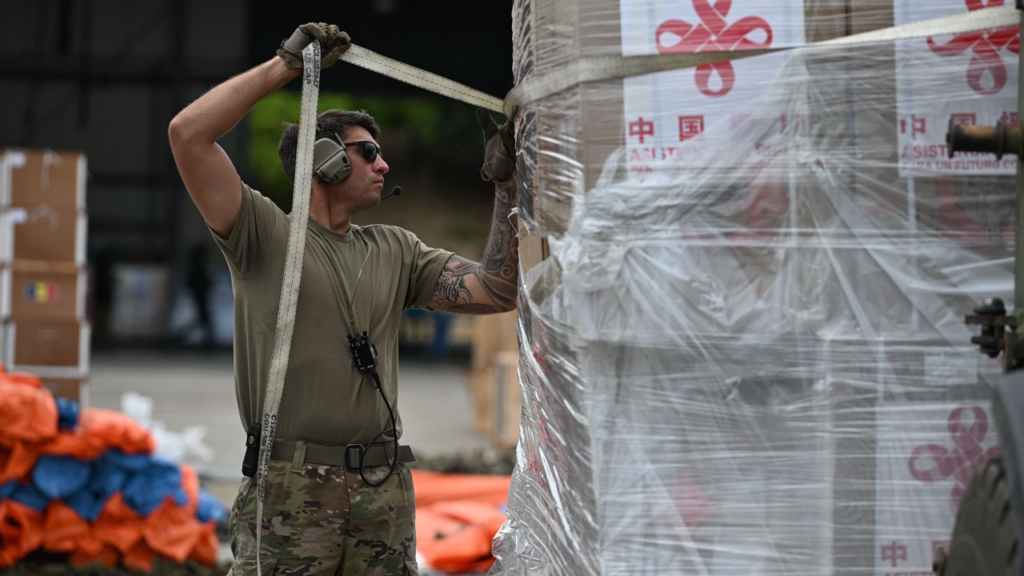 US troops unload China’s only known aid flight to earthquake-ravaged Venezuela as Americans surge relief US troops unload China's only known aid flight to earthquake-ravaged Venezuela as Americans surge relief