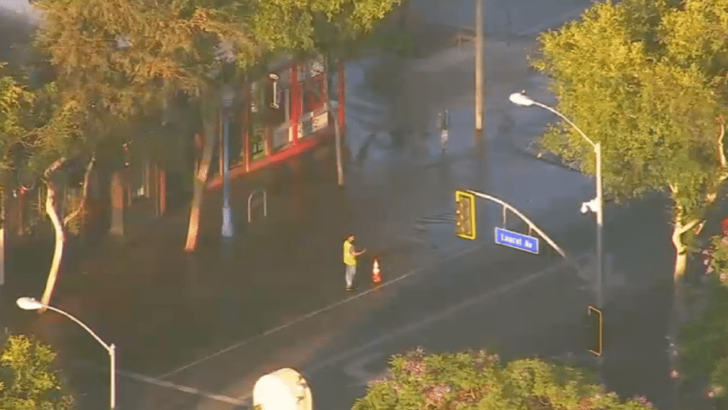 Water main break closes part of Santa Monica Boulevard in West Hollywood area Water main break closes part of Santa Monica Boulevard in West Hollywood area