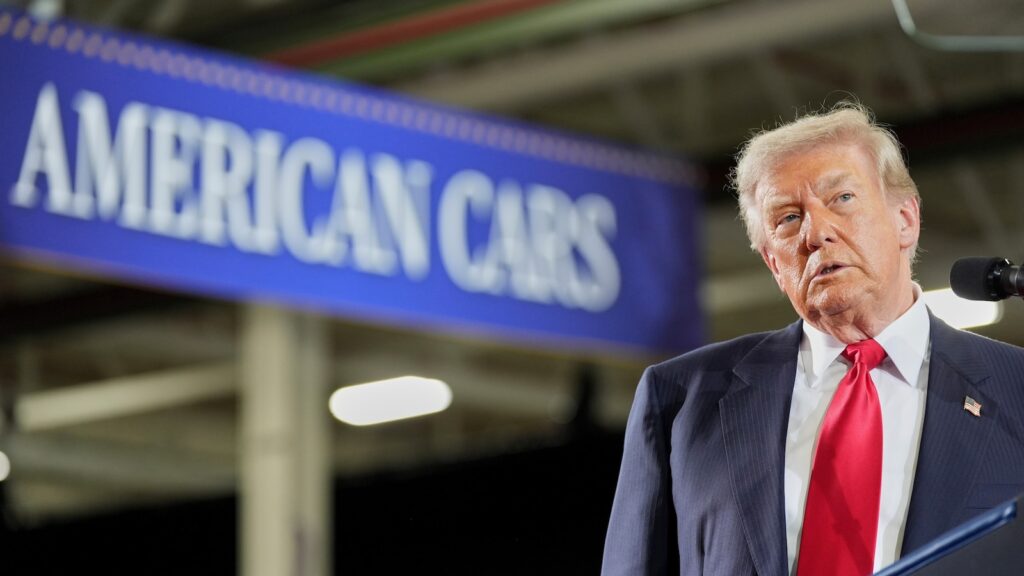 Trump to defend economic policies in Michigan, where new Canadian tariffs may sting