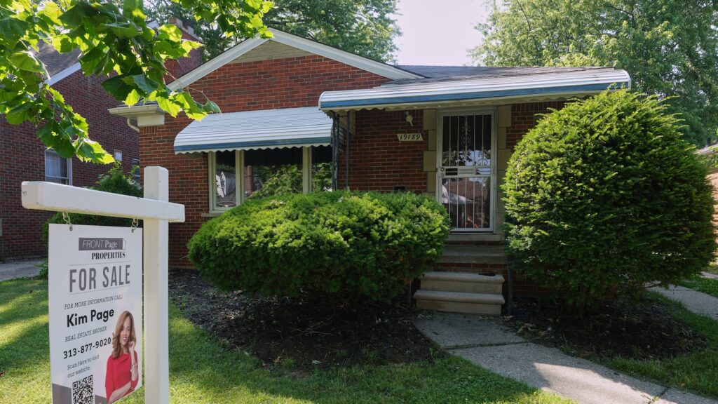 US home prices hit an all-time high as sales slow and mortgage rates rise