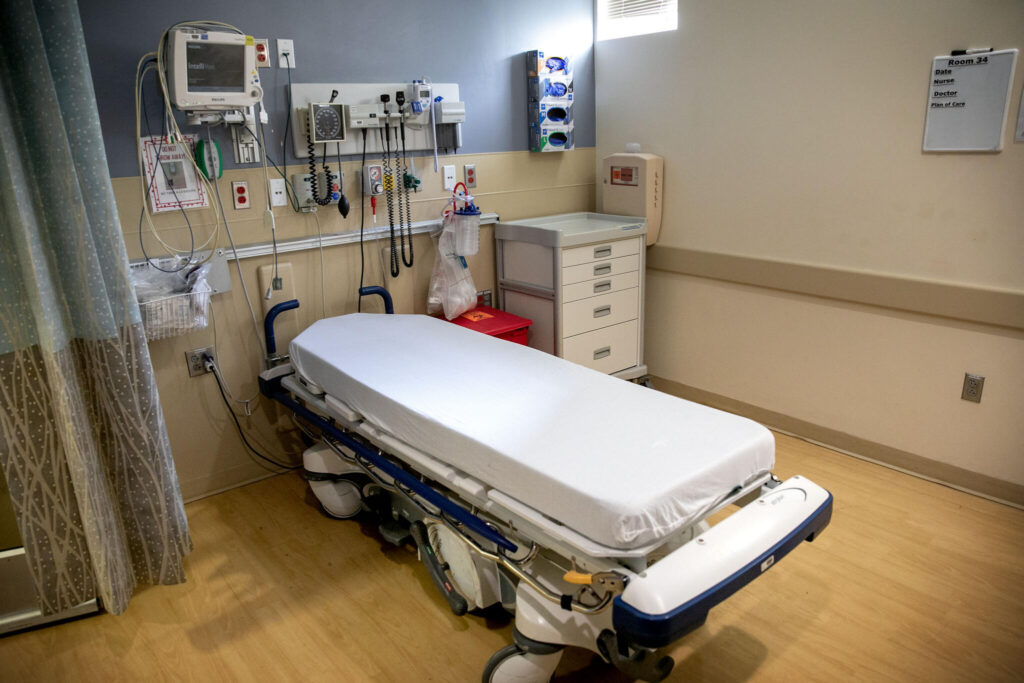 Medical guardian shortage contributing to hospital patient bottlenecks Medical guardian shortage contributing to hospital patient bottlenecks