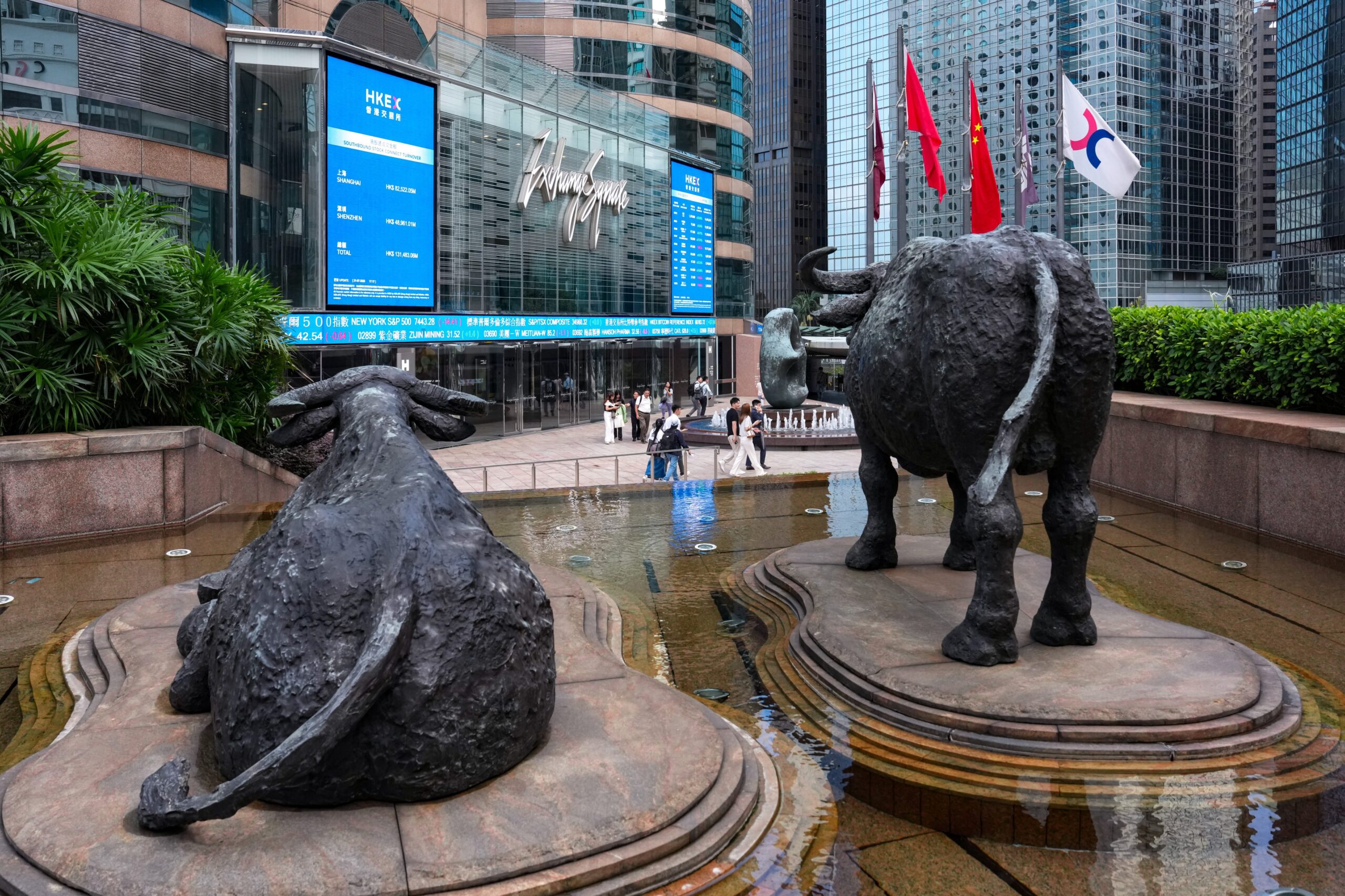 The Hong Kong stock exchange building in Central. Photo: Jelly Tse
