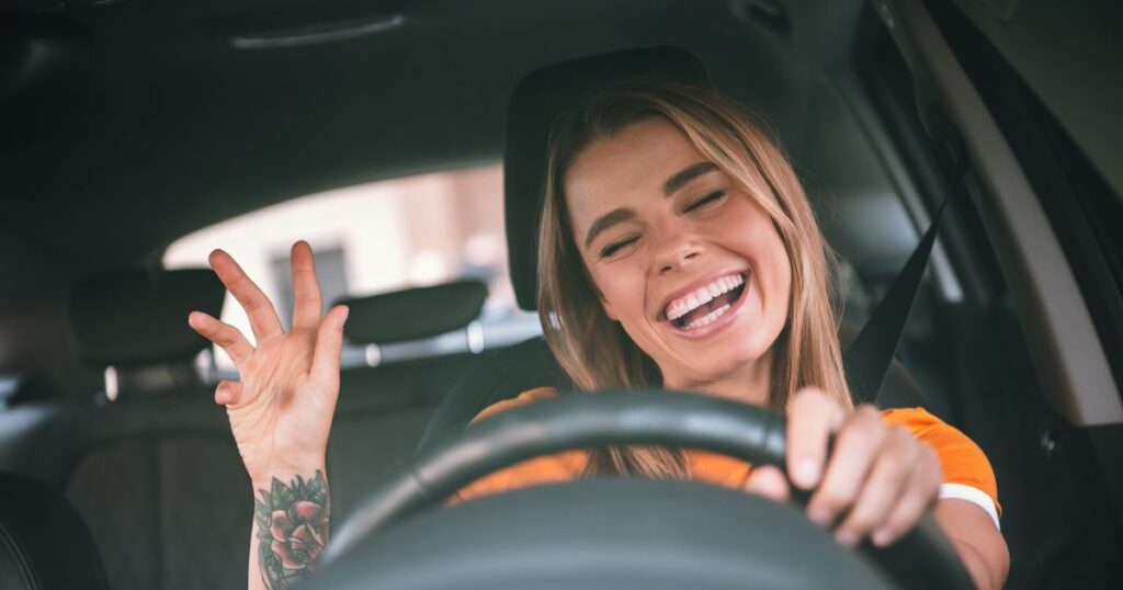 'Excellent' CarPlay adapter for iPhone and Android now £23.73
