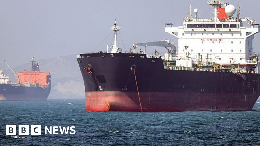 Oil prices fall on hopes Strait of Hormuz could reopen Oil prices fall on hopes Strait of Hormuz could reopen
