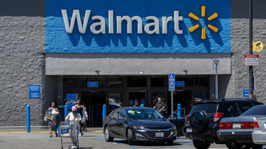 Walmart stock tumbles 9% after outlook disappoints Wall Street