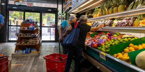 Inflation data, CoreWeave's revenue surge, election betting and more in Morning Squawk