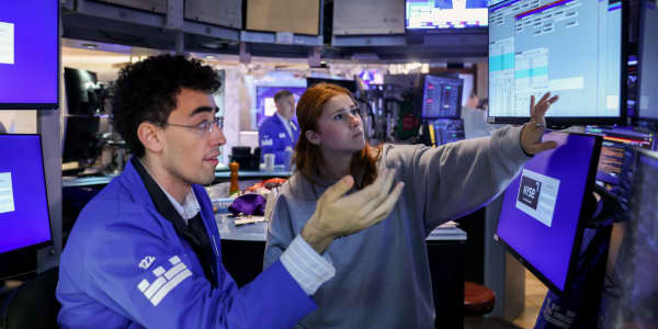 S&P 500 closes higher Friday as Amazon surges; Dow posts fourth straight winning month: Live updates