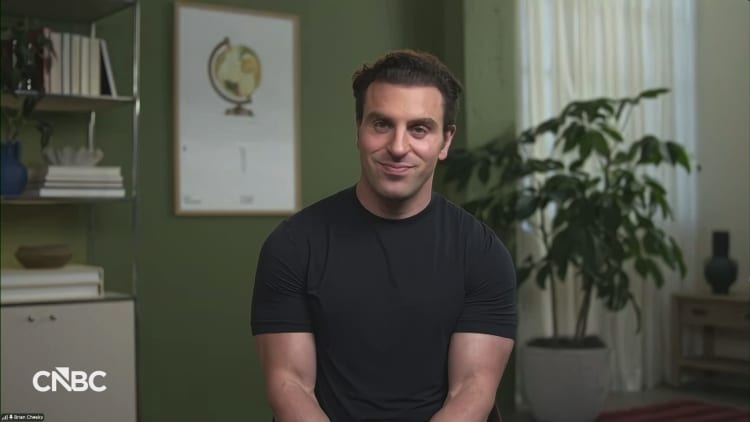 Airbnb CEO Brian Chesky says AI is the best thing to have happened to Airbnb