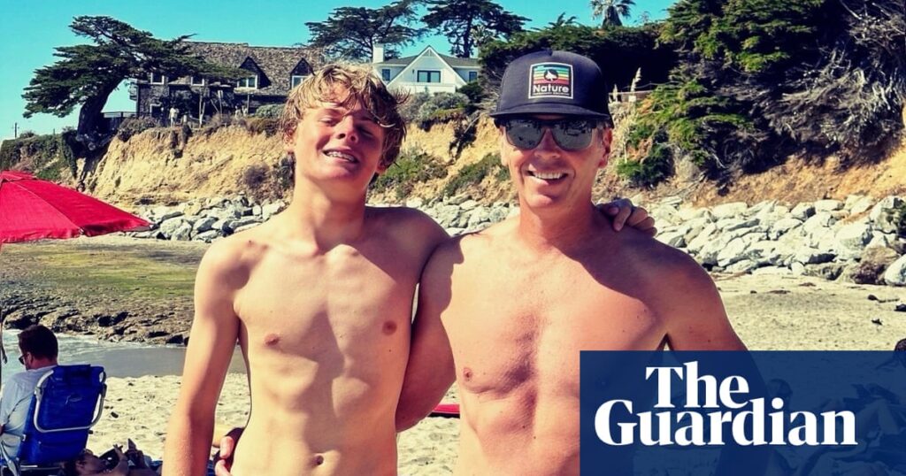 Baywatch honors teenage lifeguard hero who saved boy in viral video Baywatch honors teenage lifeguard hero who saved boy in viral video