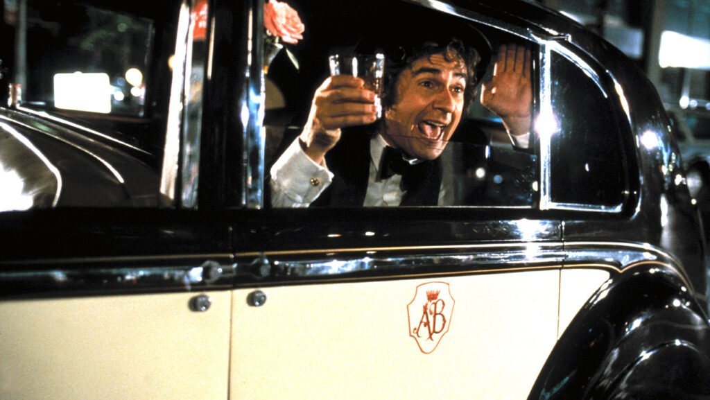 Hollywood Flashback: When Dudley Moore Intoxicated Audiences in ‘Arthur’ Hollywood Flashback: When Dudley Moore Intoxicated Audiences in ‘Arthur’