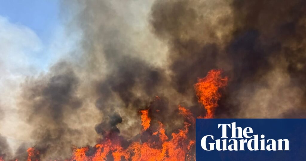 Helicopter fighting Utah wildfire crashes with two people onboard, officials say Helicopter fighting Utah wildfire crashes with two people onboard, officials say