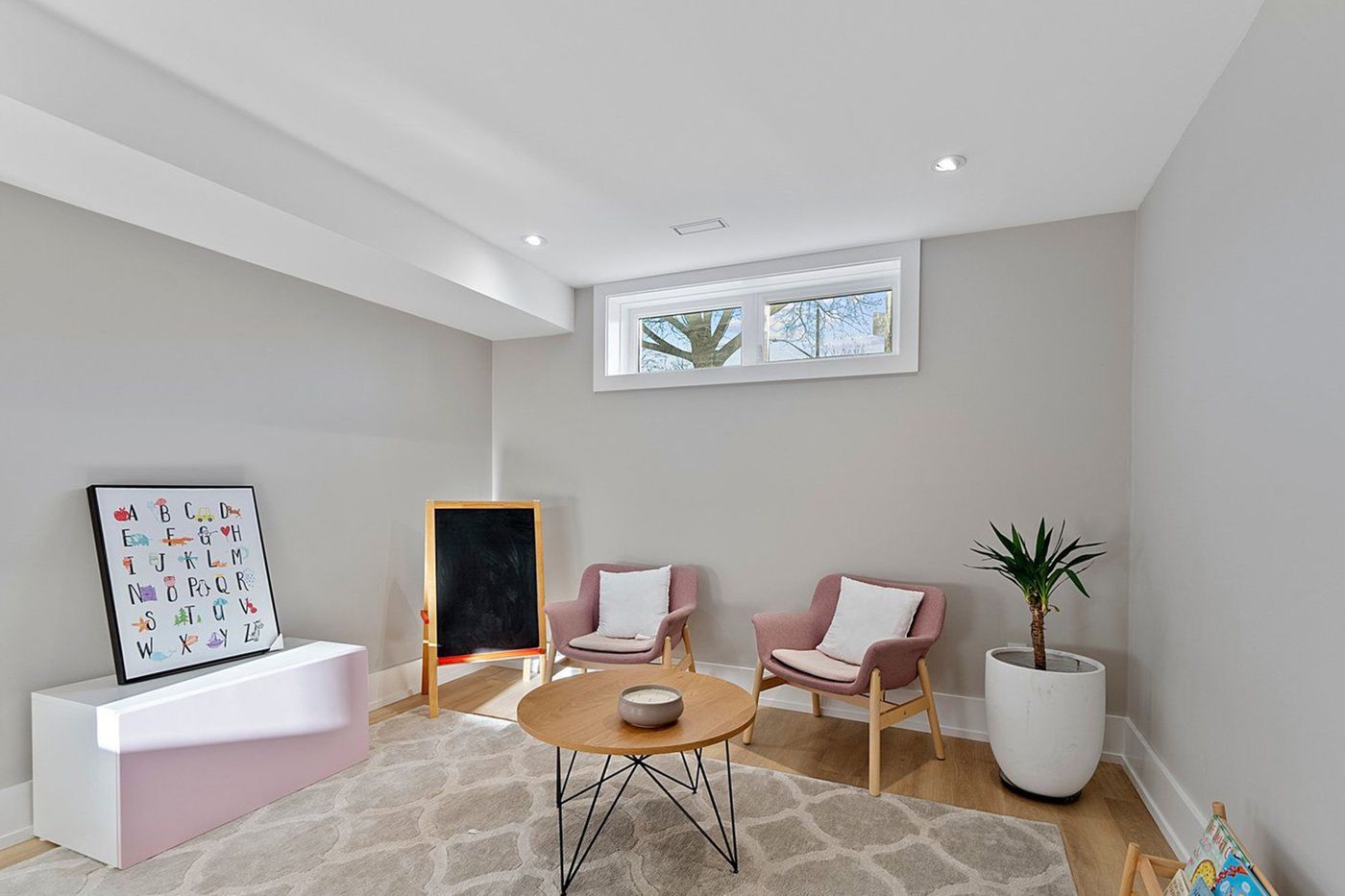 171 Durant Avenue Toronto