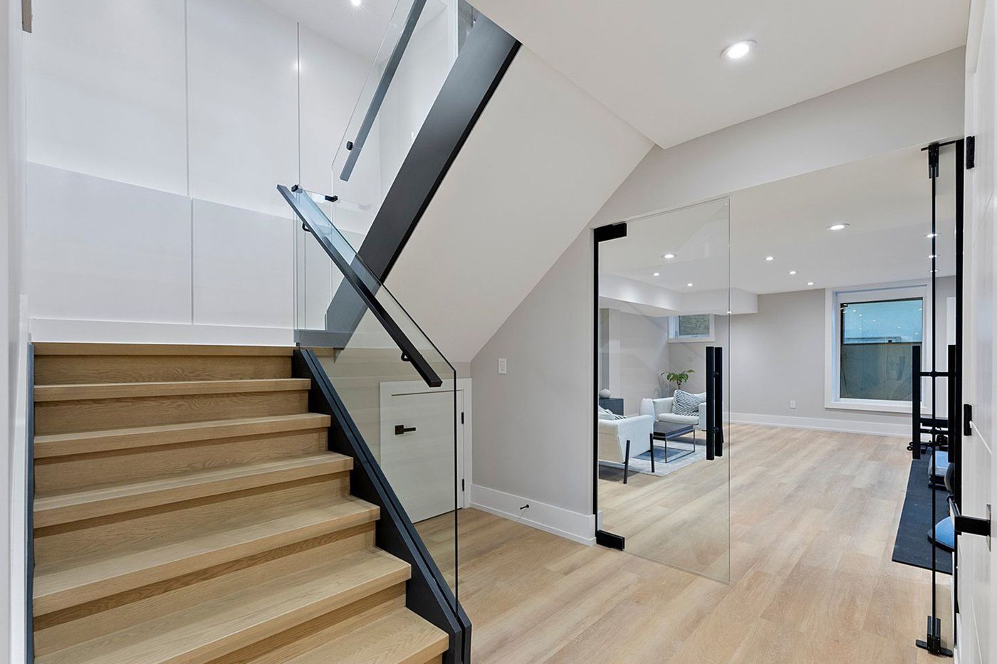 171 Durant Avenue Toronto