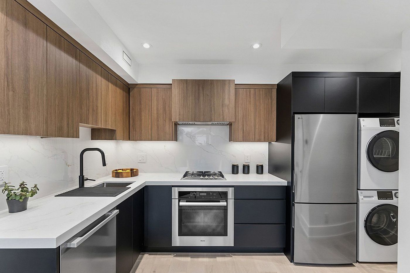 171 Durant Avenue Toronto