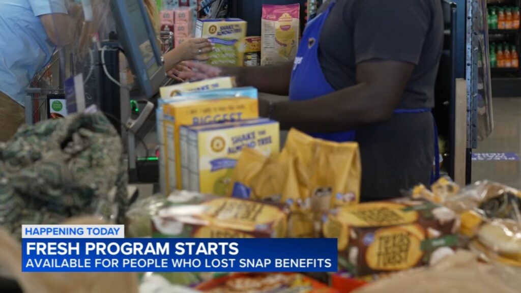 Illinois launches new program to provide food benefits to people who lost SNAP Illinois launches new program to provide food benefits to people who lost SNAP