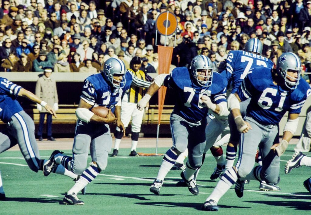Cowboys guard John Niland, 3-time All Cowboys guard John Niland, 3-time All