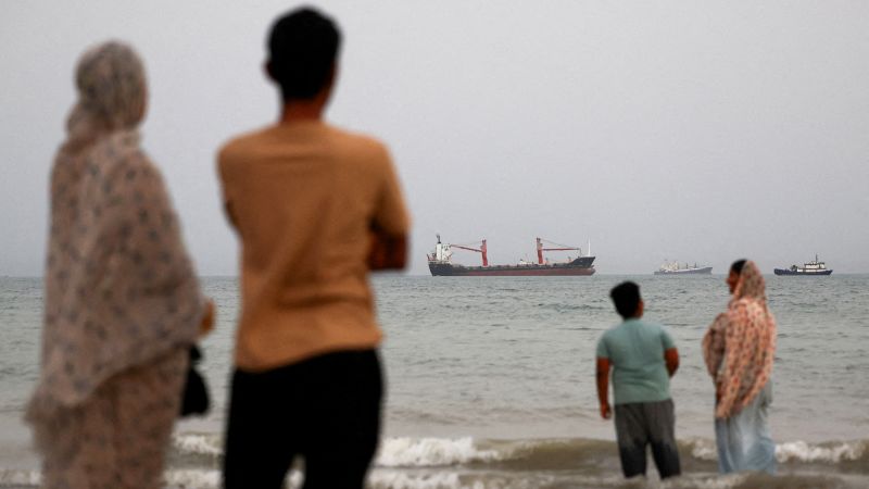 Live updates: Trump emphasizes economic pressure on Iran over negotiations Live updates: Trump emphasizes economic pressure on Iran over negotiations