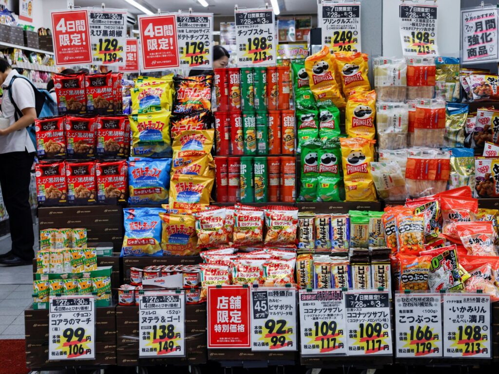 Japan’s economy slows, missing growth forecasts Japan’s economy slows, missing growth forecasts