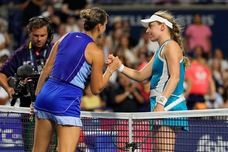 Aryna Sabalenka congratulates Ekaterina Alexandrova, right, on her fourth-round victory at the Canadian Open, August 8, 2026