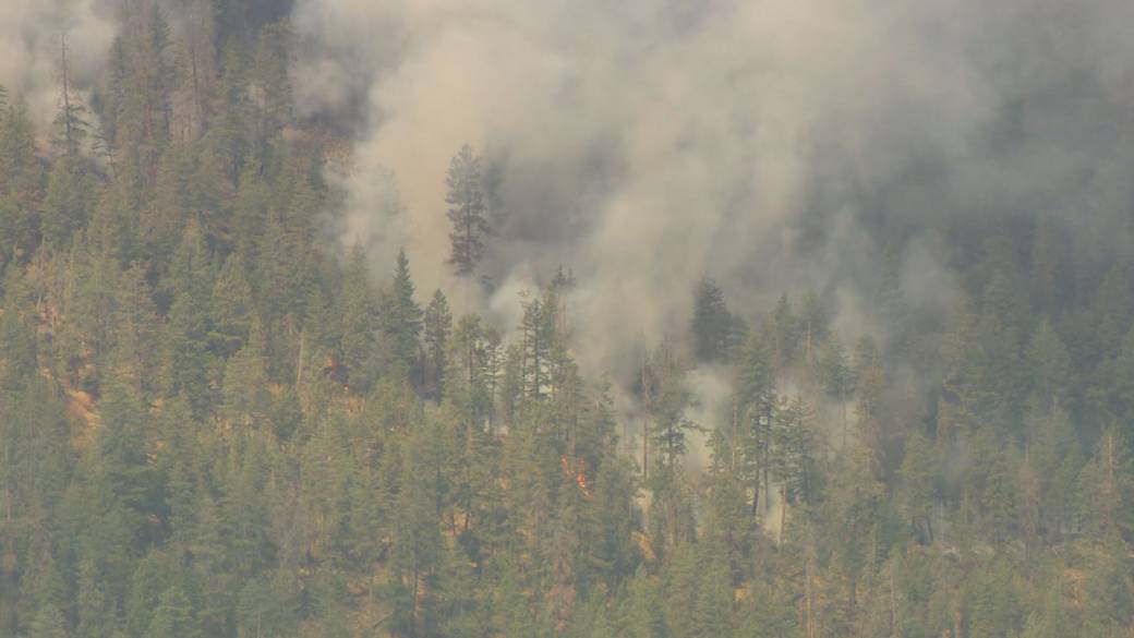 Click to play video: 'B.C. wildfire activity forces more evacuations'