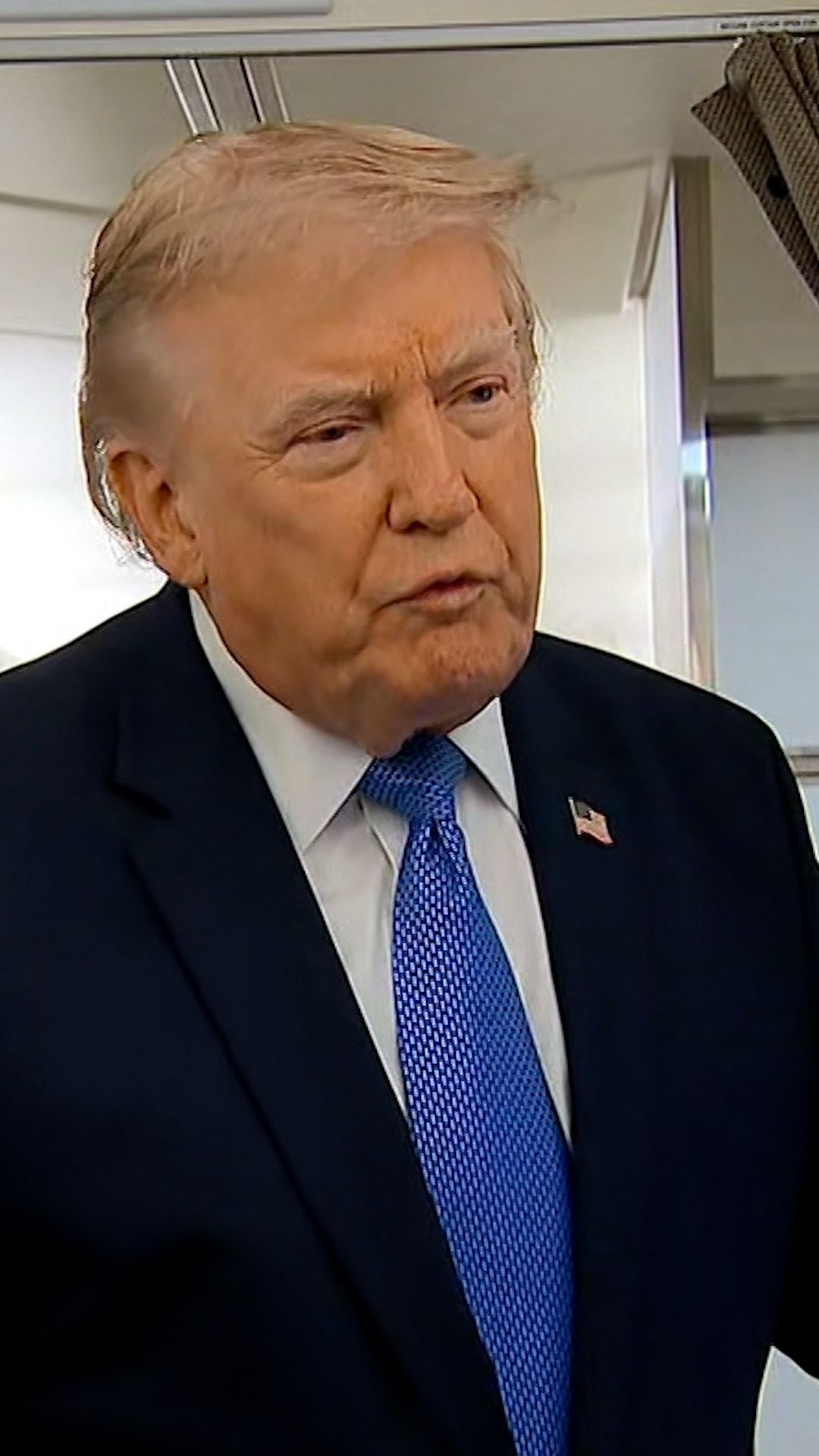 22861157 - Trump AF1 Bite Raw CLN.00_00_30_14.Still001.jpg