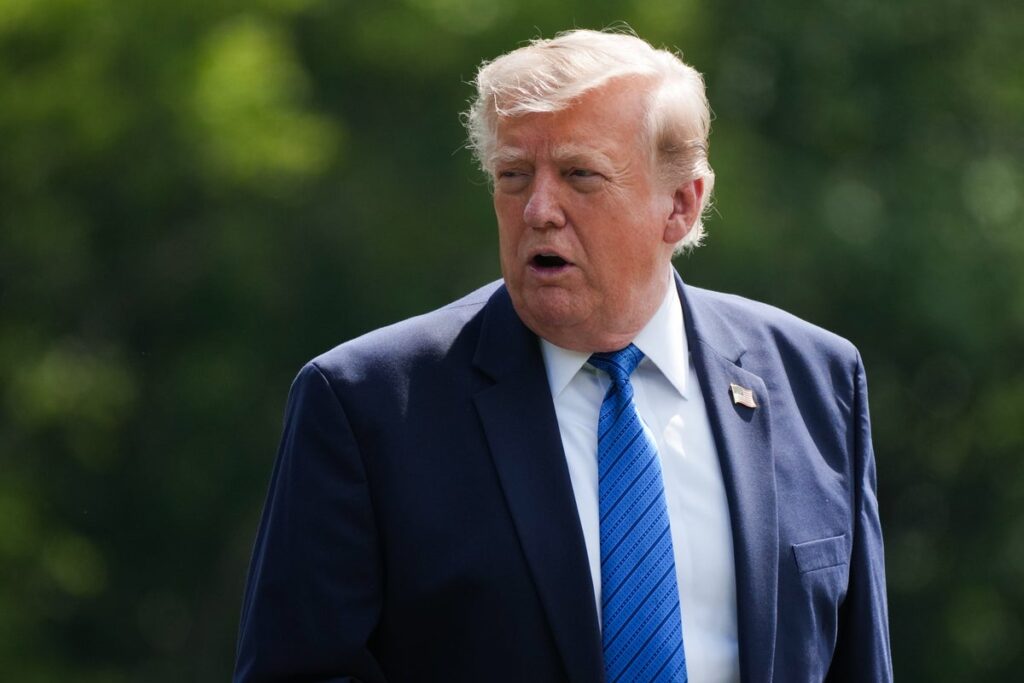 Iran live: Trump says Hormuz ‘sort of open’ and predicts Tehran will seek peace soon Iran live: Trump says Hormuz ‘sort of open’ and predicts Tehran will seek peace soon