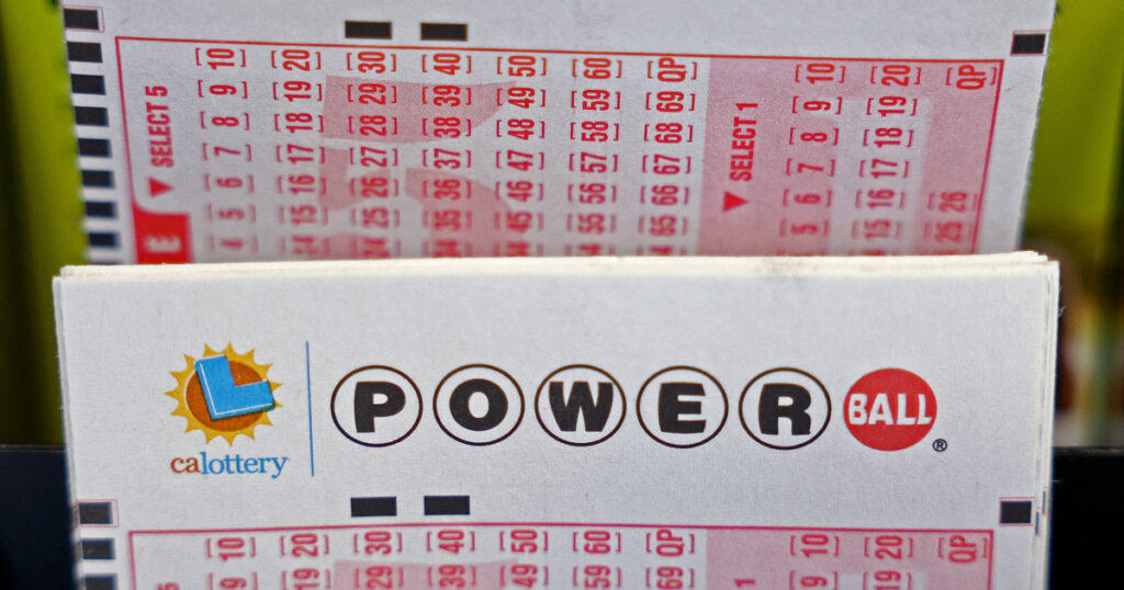 Single ticket bought in Illinois wins $1 billion Powerball jackpot Single ticket bought in Illinois wins $1 billion Powerball jackpot