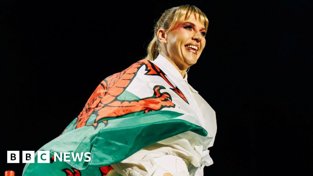 Self Esteem to star in upcoming film Mountain set in 1980s Wales Self Esteem to star in upcoming film Mountain set in 1980s Wales