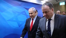 Yoav Horowitz, former PM Chief of Staff and director general of the Prime Minister's office, with Prime Minister Benjamin Netanyahu in 2022.