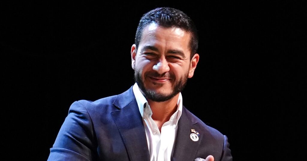 Abdul El-Sayed wins Michigan’s Democratic Senate primary, notching a Midwest victory for the left Abdul El-Sayed wins Michigan’s Democratic Senate primary, notching a Midwest victory for the left