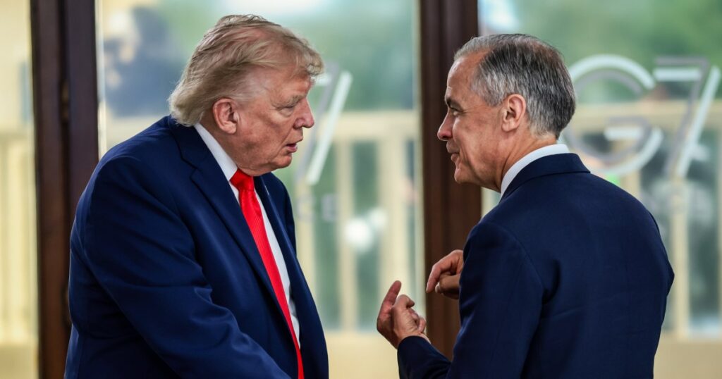 Trump pauses 50% tariffs on Canada for 3 days Trump pauses 50% tariffs on Canada for 3 days