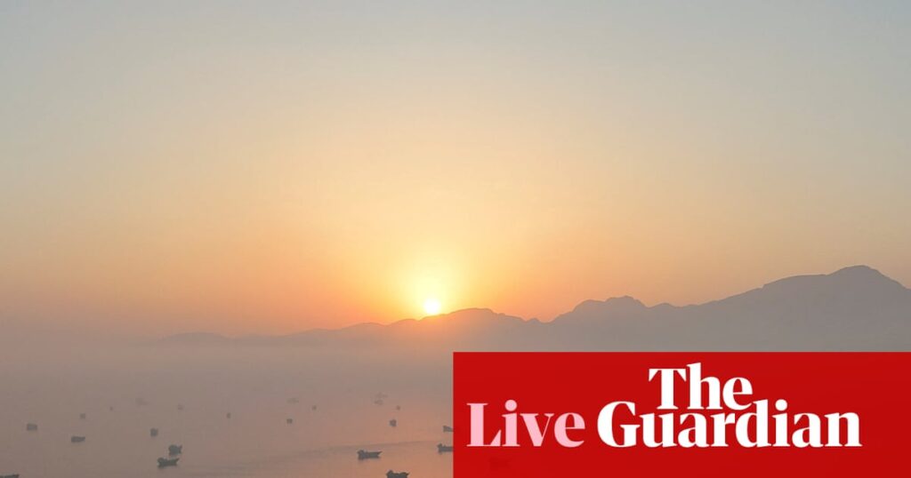 UK economy faces recession if strait of Hormuz remains closed, EY warns UK economy faces recession if strait of Hormuz remains closed, EY warns
