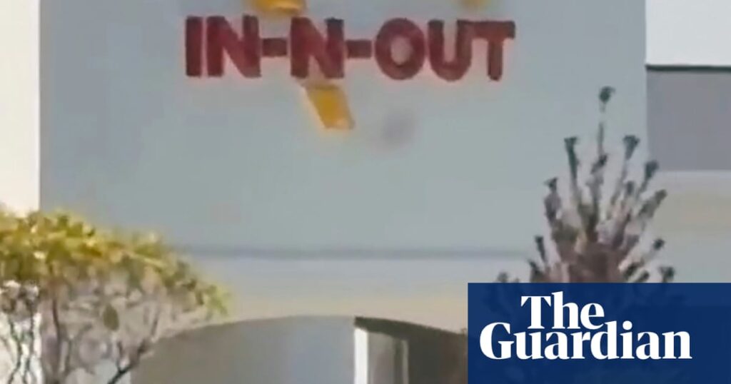 Shooting at In-N-Out Burger restaurant in Idaho leaves multiple people dead, police say Shooting at In-N-Out Burger restaurant in Idaho leaves multiple people dead, police say