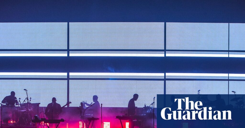 Singapore bans Massive Attack for showing Palestinian flag, breaching ban on foreign emblems Singapore bans Massive Attack for showing Palestinian flag, breaching ban on foreign emblems
