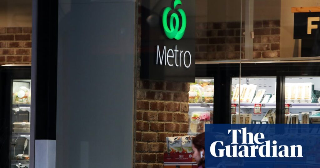 Alarm raised over ‘privacy dilemma’ of facial recognition technology at Coles and Woolworths Alarm raised over ‘privacy dilemma’ of facial recognition technology at Coles and Woolworths