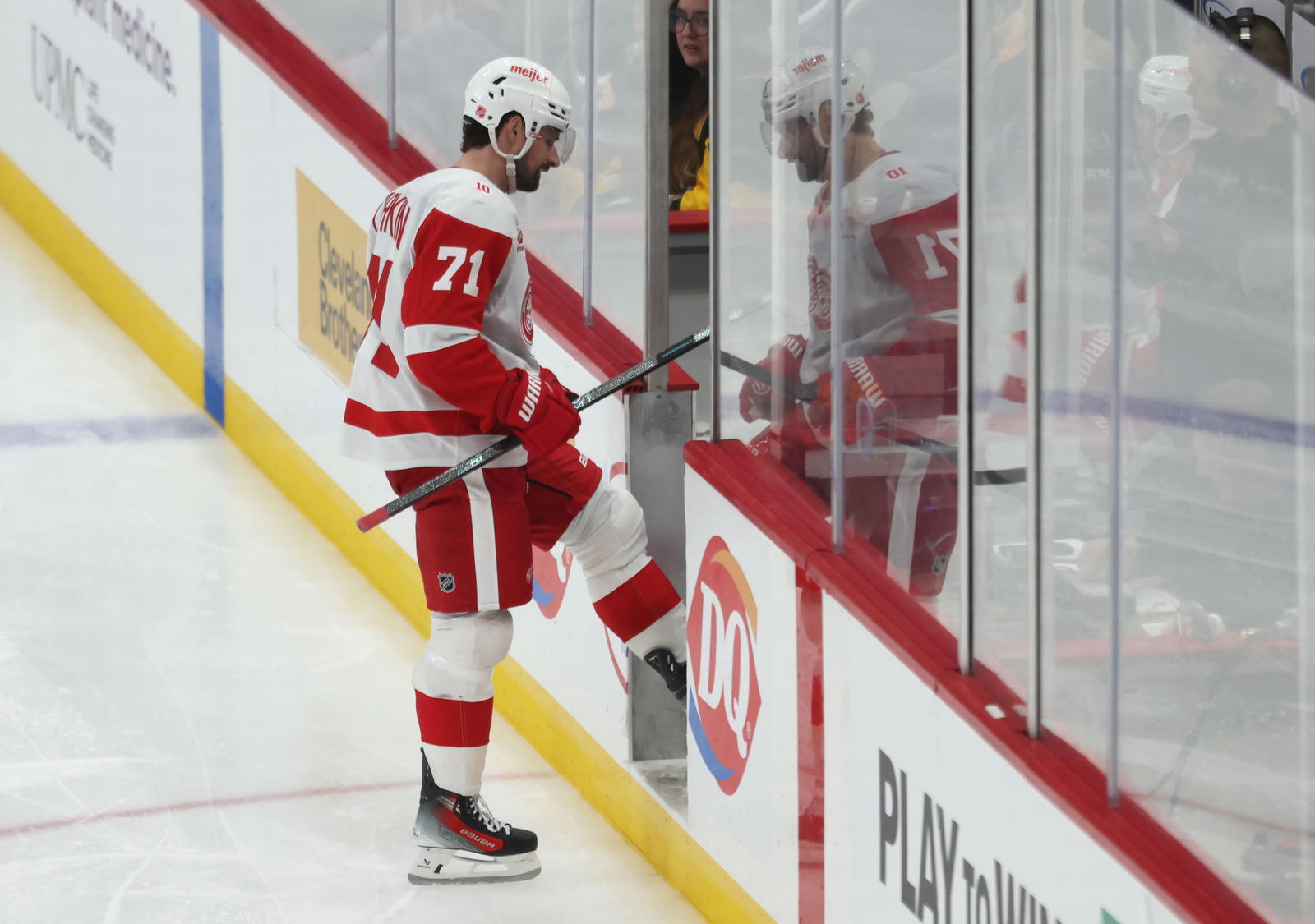 A routine birthday tribute ignited a social media firestorm as frustrated Detroit fans clash over their captain’s looming trade request and the franchise's decade-long playoff drought.