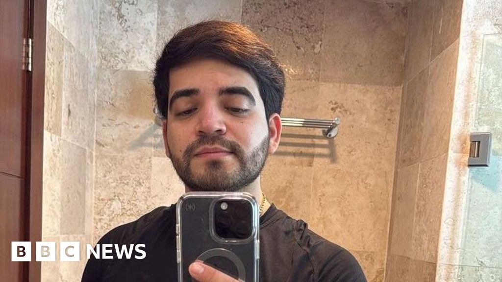 Mexican influencer shot dead during livestream Mexican influencer shot dead during livestream