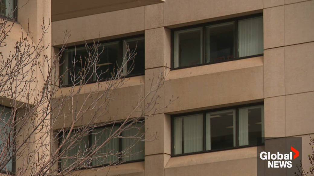 Click to play video: '1st-degree murder trial begins in 30-year-old homicide'