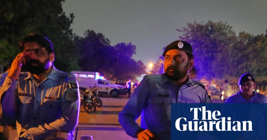 Jailed ex-Pakistan PM Imran Khan allowed brief hospital visit after uproar over health Jailed ex-Pakistan PM Imran Khan allowed brief hospital visit after uproar over health