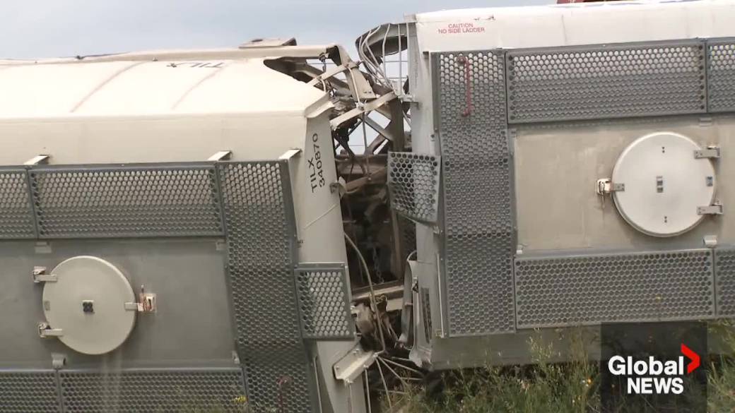 Click to play video: 'Alberta train derailment impacting traffic west of Wainwright'