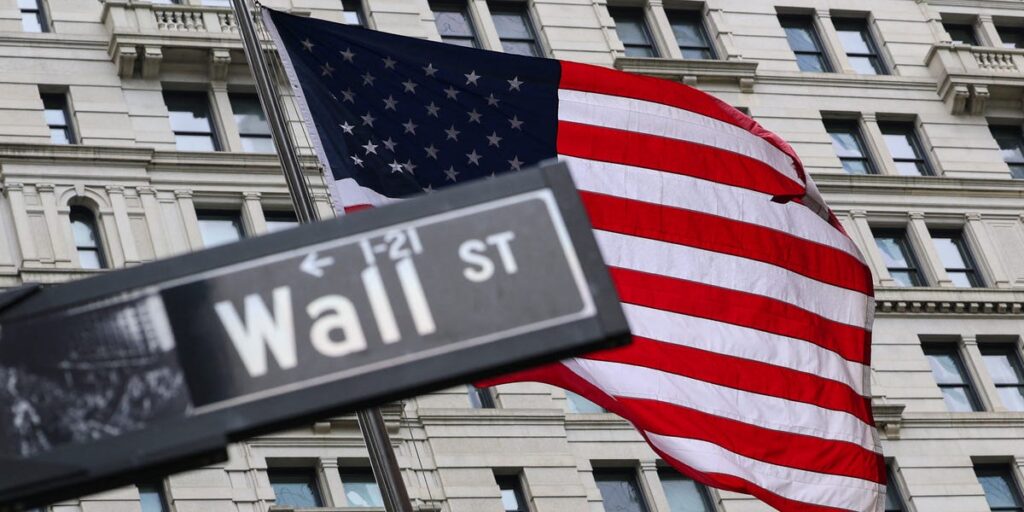 Stocks are at all-time highs. Here’s the bull and bear case for investing right now. Stocks are at all-time highs. Here's the bull and bear case for investing right now.