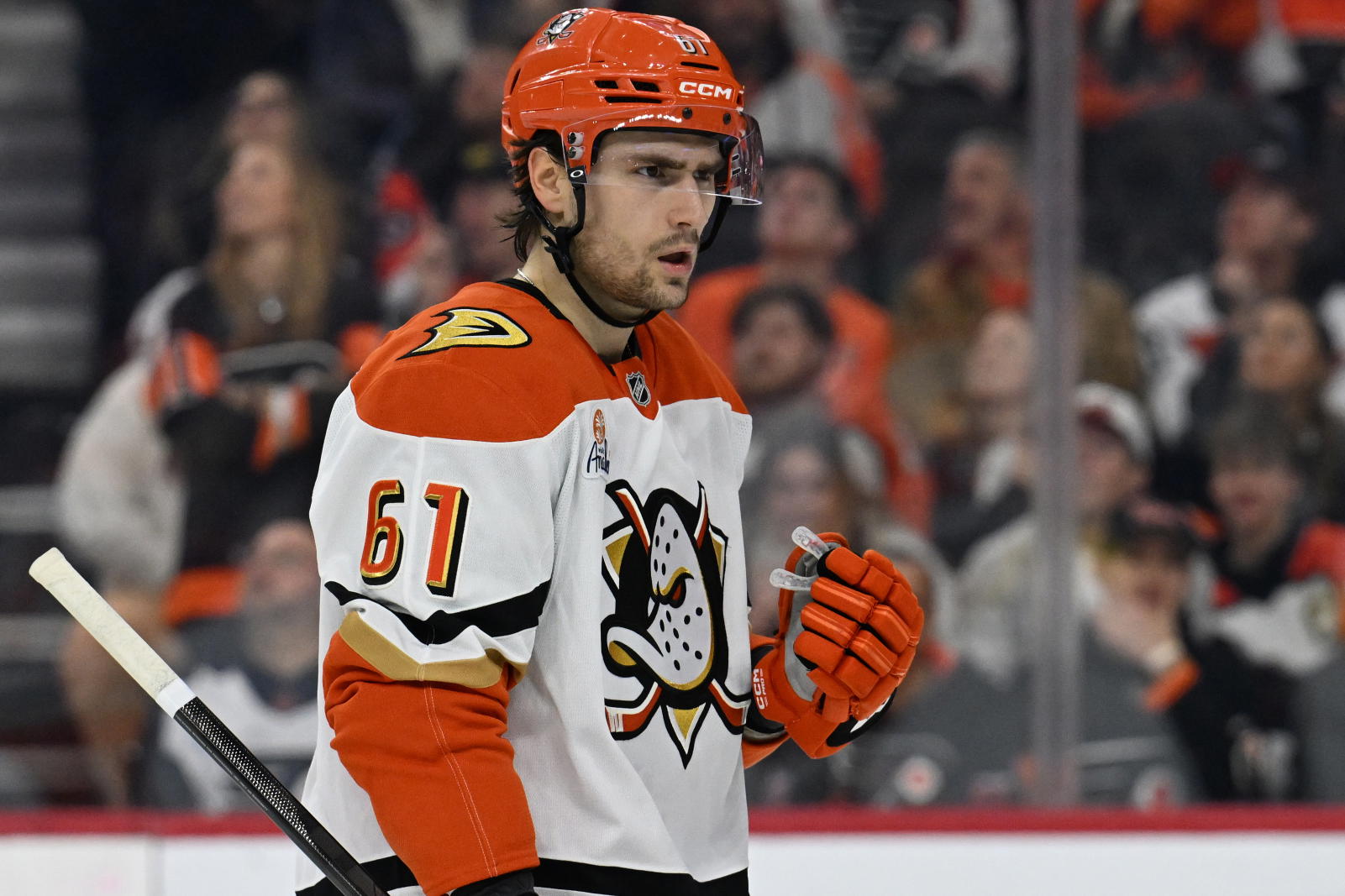 Following the contracts signed by Leo Carlsson and Connor Bedard, the attention shifts to the remaining RFAs. Notably, Cutter Gauthier is without a contract, and with rumors circulating, narrowing down what his next contract with the Anaheim Ducks could look like is a difficult task.
