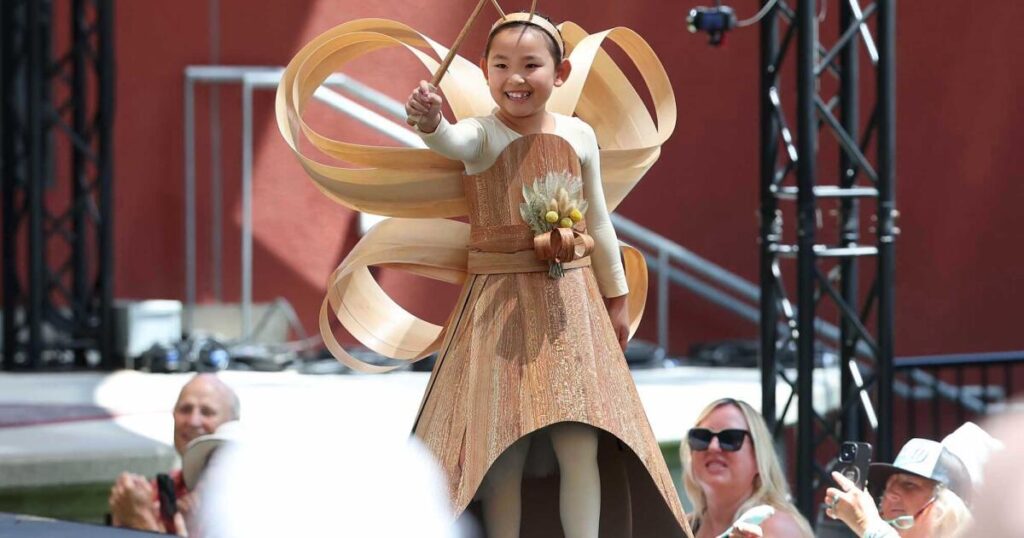 Recycled materials get new life on runway at Festival of Arts Recycled materials get new life on runway at Festival of Arts