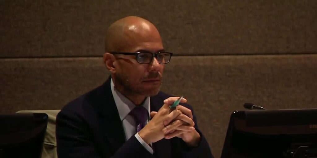Assembly rejects removal proceedings against member over taxpayer