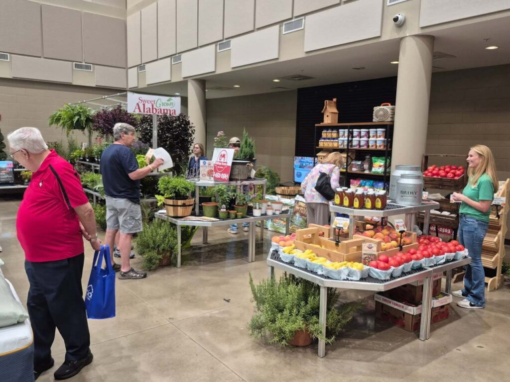 Alabama Home & Garden Show and Plant Sale enters final day at Trussville Civic Center Alabama Home & Garden Show and Plant Sale enters final day at Trussville Civic Center