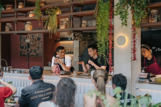 New Airbnb Data Reveals Rise of Culinary Travel in Indonesia New Airbnb Data Reveals Rise of Culinary Travel in Indonesia