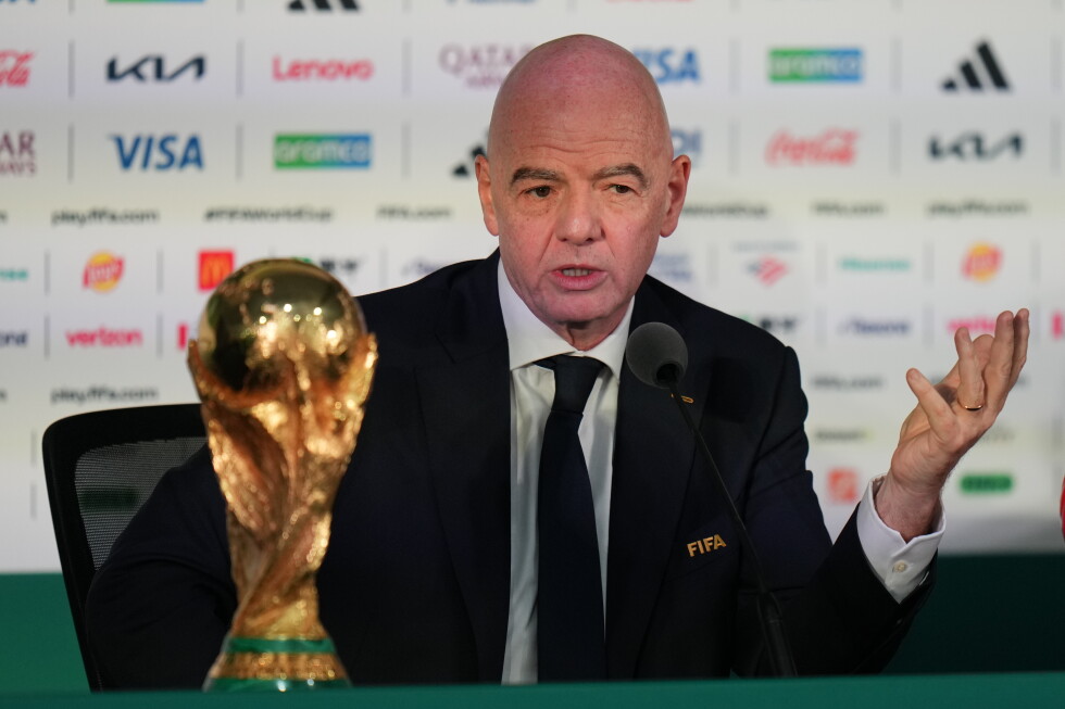 Senior FIFA executive says staff were deceived over Infantino’s World Cup sell Senior FIFA executive says staff were deceived over Infantino's World Cup sell